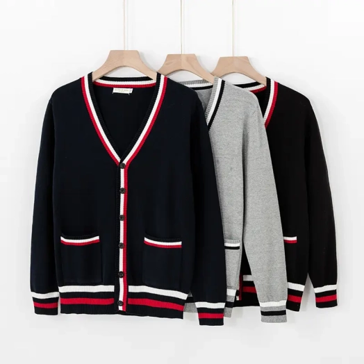 Knitted Cardigan Supplier In France